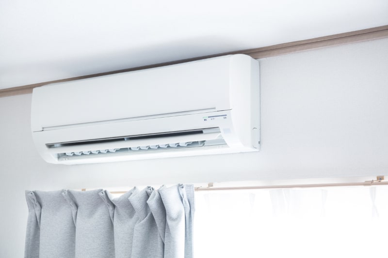 Replacing Your AC? 4 Reasons to Consider Ductless Air Conditioning